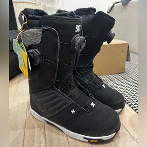 DC Snowboard Boots New in Box